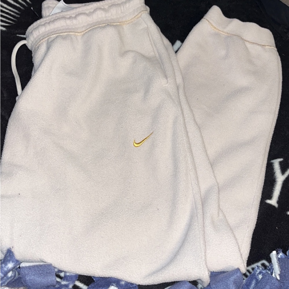 Womens nike joggers